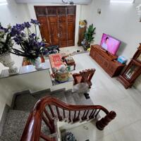 Cần bán gấp nhà dân xây Tân Phong 64m2, 4T, lô góc, ô tô  giá tốt