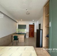 Cho Thuê Phòng Trọ Full Nội Thất Cửa Sổ Sáng Gần Nguyễn Gia Trí, Vòng Xoay Hàng Xanh, Q.bình Thạnh