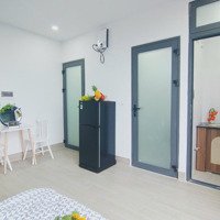Chính Chủ - 1 Pn Tách Bếp Thoáng Rộng Tiện Ra Phạm Văn Đồng - 5P Tới Đh Vl, Đh Iuh Gàn Emart