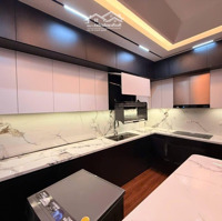 Bán Tòa Apartment Mới Tây Hồ View Hồ Tây, Sông Hồng Dòng Tiền 330 Triệu/Tháng Giá Bán 75 Tỷ