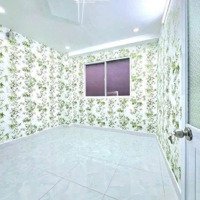 Xã Lỗ 999 Triệu Chốt Nhà 2 Lầu 2 Pn Có Sổ Đồng Sở Hữu Hẻm 2144/ Huỳnh Tấn Phát, Nhà Bè