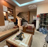 ***** Giảng Võ - 78.5M2 - Mặt Tiền 8M - Giá Bán 27.2 Tỷ Cócó Thương Lượng- Ô Tô 7 Chỗ Cất Trong Nhà - Liên Hệ: 0982729691