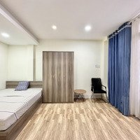 Cho Thuê 2 Phòng Ngủ- 2 Vệ Sinh| Full Nội Thất , Thang Máy, Bảo Vệ, Free 4 Xe_Gần Cv Lê Văn Tám Q1_Trống Sẵn