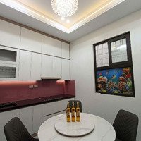 Chính Chủ Bán Gấp Nhà Phố Chùa Láng 45M2 4 Tầng Mt4M Đẹp Thoáng Giá Bán 10,9 Tỷ! Cơ Hội 1-0-2