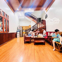 Bán Gấp Nhà - Quận Cầu Giấy - Ô Tô Ngủ Trong Nhà 68M2 - 3Tầng -Mặt Tiền5,6M - Nhỉnh 15Tỷ - Sổ Đỏ
