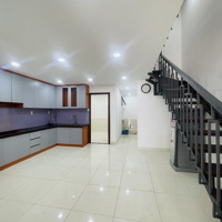Nhà Mới Hẻm Ô Tô Đường Tú Xương Phường Hiệp Phú Q9 Diện Tích: 122M2 Chỉ 6 Tỷ 200