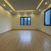 Nhà Ngõ 21 Tựu Liệt- Yên Ngưu. Tam Hiệp 42M 4 Tầng. Ô Tô Vào Gần Nhà 4.35 Tỷ. Liên Hệ:0986928906