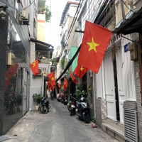 Bán Nhà Lý Chính Thắng Q3,Diện Tích45M2,Mặt Tiềnngang 3.7M, Thông Bờ Kè Hoàng Sa, Ở Yên Tĩnh, Chỉ 4.5 Tỷ
