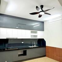 Cần bán gấp nhà Ngọc Thụy Long Biên 48.5m 4T MT4m chỉ hơn 8 tỷ ngõ ô tô, kinh doanh