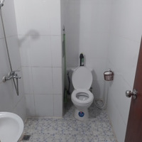 Chính Chủ Cho Thuê Căn Hộ Chung Cư Ngõ 83 Ngọc Hồi, 69M, 2 Phòng Ngủ 2 Vệ Sinh Đồ Cơ Bản, 7,5 Triệu, Mtg