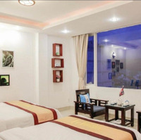 Bán Khách Sạn 20 Phòng Đường 10.5M Ngay Phố Biển Phạm Văn Đồng Kinh Doanh Đỉnh Giá Chỉ 2X Tỷ!