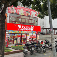 Cho Thuê Nhà Mặt Phố Nghĩa Tân, Diện Tích Tổng:300M2, Mặt Tiền: 8M, Khu Vực Rất Sầm Uất, Đông Đúc