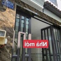 Nhà 3/ Lê Đình Cẩn, Tân Tạo dt 24m2 1 lầu 2pn 2wc giá 2,32 tỷ