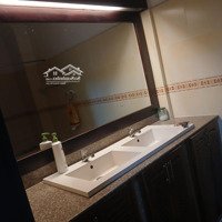 Bán Biệt Thự Phú Lợi Sát Vòng Xoay Hiệp Thành