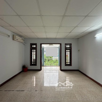(Ảnh Thật) Nhà Đẹp 92M2 - 3 Tầng - 07 Chổ Ngủ Nhà, Thang Máy. 20M Ramặt Tiềnđường
