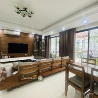 Ba Đình Quận (Khu Nhà Giàu) Phân Lô Ô Tô Bàn Cờ Lô Góc Bề Thế Nhất Khu Vực Mặt Tiền Kiêu H