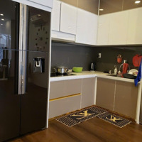 Bán Căn Góc Melody 108M2, 3 Phòng Ngủ 2 Vệ Sinhgiá Bán 3,5 Tỷ.call 0989116432 Mr Hà.