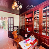 Siêu Rẻ! Phân Lô Trần Quốc Hoàn, Ô Tô Tránh, Ngõ Thông, Dân Xây Kiên Cố, Ở Ngay, Dân Trí Cao 65M*4T
