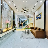 Giảm Sâu Chỉ Còn 1Tỷ950 Sở Hữu Ngay Nhà 1T1L Hẻm Nguyễn Công Hoan, P7, Phú Nhuận,Diện Tích39M2, Sổ Riêng