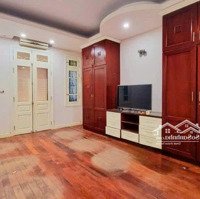 Nhà 4 Tầng Phân Lô Oto - 75M2 - Vip Giảng Võ - Đống Đa