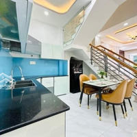 Bán Gấp Nhà Riêng Tại Trần Hữu Trang, Phường 11, Phú Nhuận. Giá Bán 2,89 Tỷ, 56 M2. Liên Hệ: 0904430105
