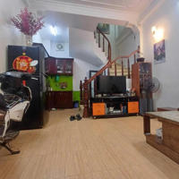 Bán Nhà Mặt Phố Cự Lộc 50M², 2 Tầng, Ô Tô Đỗ Cửa, 9.9 Tỷ