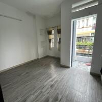 Bán gấp nhà hẻm xe tải thông Đình Phong Phú, Tăng Nhơn Phú B, 135m2, ngang 9m, 4 tỷ XXX