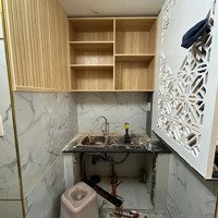 Thuê Nhà Nguyên Căn - 2 Phòng Ngủ 2 Vệ Sinh- Đầy Đủ Nội Thất Mới - Gần Cầu Vượt 3 Tháng 2 Q10 - Cam Kết Mới 100%