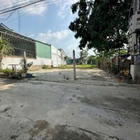BÁN LÔ ĐẤT NGANG 10M GẦN TRẠM THU PHÍ SUỐI GIỮ QUỐC LỘ 13