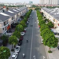Cho Thuê Nguyên Căn Biệt Thự 3 Tầng, Hoàn Thiện Đẹp, Trục Đường Kinh Doanh 27M, Giá Bán 18 Triệu