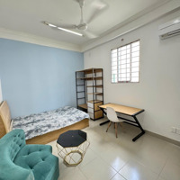 Cho Thuê Phòng Giá Rẻ Có Thang Máy Ngay Cửu Long,Yên Thế Khu Sân Bay , Gần Công Viên Hoàng Văn Thụ