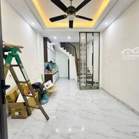 Bán Nhà Kim Chung-30M-5 Tầng-3 Ngủ-Sổ Đỏ- Tiện Tích Đầy Đủ Xung Quanh