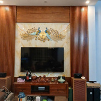 Nhà Đẹp Dân Xây - Full Nội Thất Sịn - Mặt Tiền Rộng - Thoáng Sáng - Lõi Đống Đa