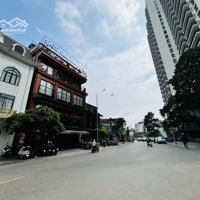 Bán Toà Nhà Mặt Phố 8 Tầng Quận Tây Hồ, Mặt Tiền 6M Vỉa Hè Rộng, Kinh Doanh Văn Phòng, Giá: 43.9 Tỷ