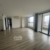 Bán Căn 3 Pn, Diện Tích 107,6 M2, Tầng Trung, View Đẹp, Bàn Giao Nhà Ngay, Có Slot Để Xe Ô Tô