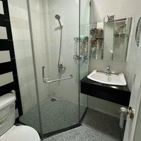 Bán Nhà Rộng Đẹp 5*10M, Nở Hậu, 226/4 Sư Vạn Hạnh, Q5, Tphcm