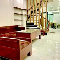 Cực hiếm. Bán nhà Khương Trung, Thanh Xuân. 42m2 x 5 Tầng. NGÕ THÔNG. Ô TÔ. Hơn 10 Tỷ.