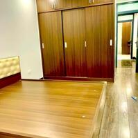 Cực hiếm. Bán nhà Khương Trung, Thanh Xuân. 42m2 x 5 Tầng. NGÕ THÔNG. Ô TÔ. Hơn 10 Tỷ.