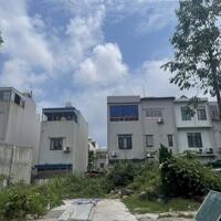 Bán Đất Khu Xử Lý Nước Thải Hà Khánh A,DT:76.5m2,MT:4.5m Siêu Đẹp !!!