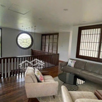 Ngôi Biệt Thự Độc Tôn Đẳng Cấp Bậc Đế Vương 4 Mặt Tiền Ngay Khu Biệt Thự Đảo Nổi.