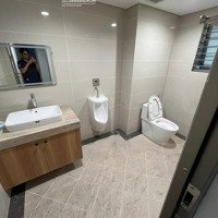 Cho Thuê 3 Tầng Nhà Mặt Phố Kim Ngưu,Diện Tích120M2 X 3 Tầng -Mặt Tiền8M. Nhà Mới, Có Hầm, Thang Máy