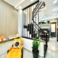 Bán Gấp Nhà Gần Vòng Xoay Điện Biên Phủ Ở Đường Nguyễn Bỉnh Khiêm, Quận 1 - 42M2 Giá Bán 3Tỷ 100 Triệu.