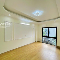 Bán Nhà Cổ Nhuế, Bắc Từ Liêm.diện Tích30M2, 5 Tầng, Giá Bán 5.85 Tỷ