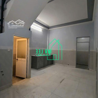 Nhà Sơn Mới Hẻm Xe Tải 1 Trệt 1 Lầu 2Pn- 2 Vệ Sinhcách 20M Ra Mặt Tiền Lê Trọng Tấn Gần Aeon Tân Phú