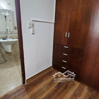 Cho Thuê 5 Phòng Balcon Có Nội Thất 30M2 Tại 169/3 Đường D5, Phường 25, Bình Thạnh, Tp. Hcm