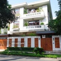 Mặt Tiền Hoàng Sa Quận 3-Ngang Khùng 12M- Full Thổ Cư- Phép Xây 3 Lầu
