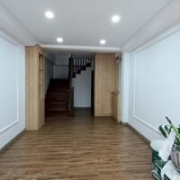 Bán nhà riêng phố Phạm Ngọc Thạch Đống Đa, nhà đẹp, ô tô tránh, 2 vỉa hè kinh doanh