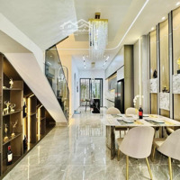 Siêu Phẩm Giá Ngộp Đường Cao Đạt Phường 1 Quận 5 Giá Bán 4Tỷ290/72M2(5X14,4M) Sổ Sẵn Công Chứng Ngay