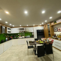 Bán Nhà 9,5 Tỷ Mặt Tiền Đặng Văn Ngữ,Phú Nhuận Xây 103M2. Gần Chợ Trần Hữu Trang, Tặng Nội Thất .