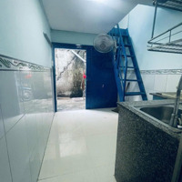 Nhà Siêu Rẻ - Phường Phú Mỹ - Quận 7 - Nhà 2 Lầu, 2 Phòng Ngủ- 550 Triệu